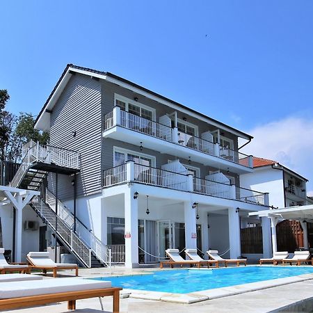 Serenity Ieşelniţa 外观 照片